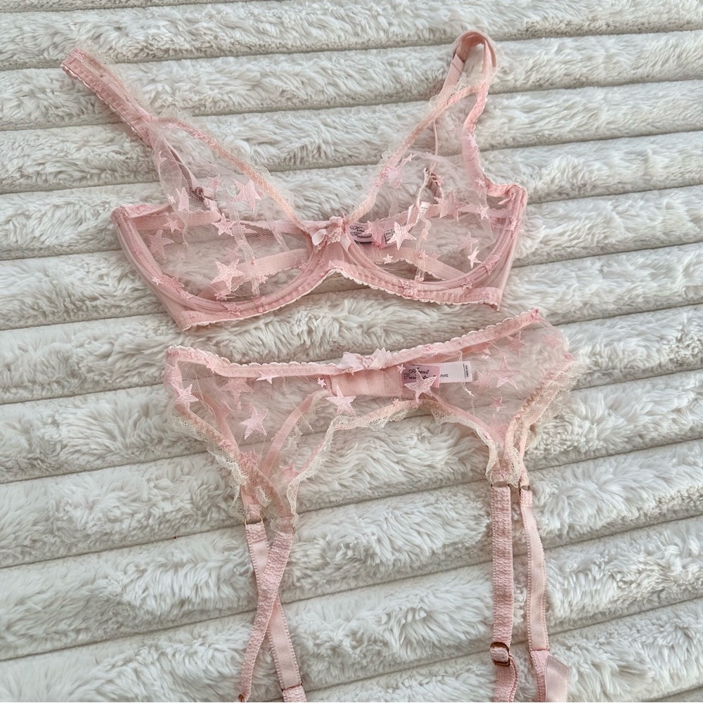 Agent Provocateur Luxx Bra and Suspender